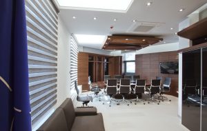 Интериор на Заседателна зала 9