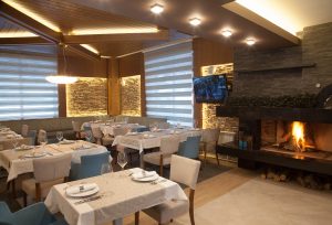 Интериор Ресторант, Аmira Apartments & SPA, гр. Банско 13